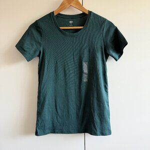 New Uniqlo T-shirt Unisex Olive Green Solid 100% Cotton Shirt in Size Small
